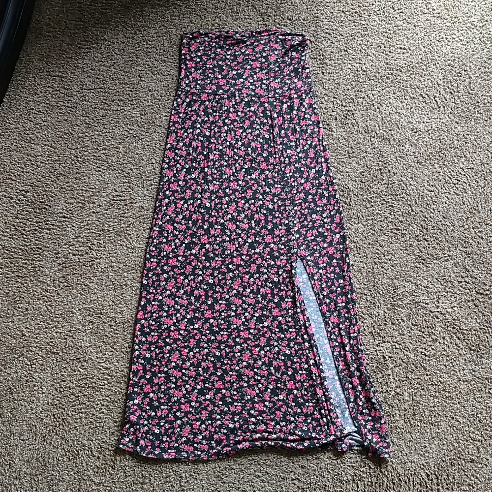 Skirt - Picture 3 of 3